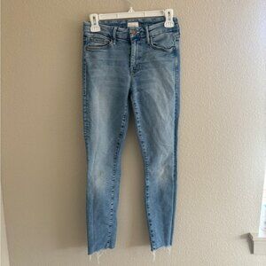 MOTHER The Looker Ankle Fray jeans size 25